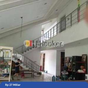 Rumah elite di jalan Bromo , tersedia melalui melalui situs Rumah123