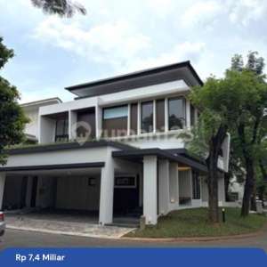 Rumah Foresta Naturale Bsd, Baru, Mewah, Hook, 247 M2, High Ceiling, Hadap Utara Barat , tersedia melalui melalui situs Rumah123