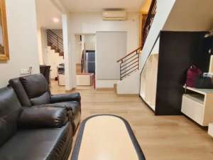 RUMAH FULL RENOV Semi Furnished CANARY THE SPRINGS GADING SERPONG , tersedia melalui melalui situs Olx