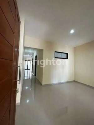 RUMAH GRESS GEMBONG SAWAH, SIAP HUNI DKT KAPASAN, KENJERAN, KAPASARI , tersedia melalui melalui situs Olx