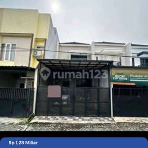 Rumah Gunung Anyar Tambak Dekat Upn, Oerr, Amesta , tersedia melalui melalui situs Rumah123