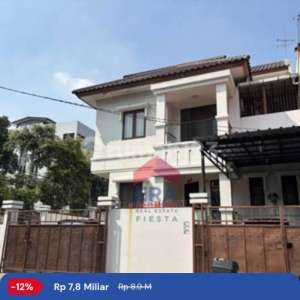 Rumah Hoek 2,5 Lantai kebon Jeruk kota Dekat Gajah Mada Plaza , tersedia melalui melalui situs Rumah123