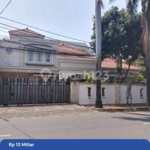 Rumah Hoek LT 567m di Jl Cempaka Putih Tengah XVII Jakpus , tersedia melalui melalui situs Rumah123