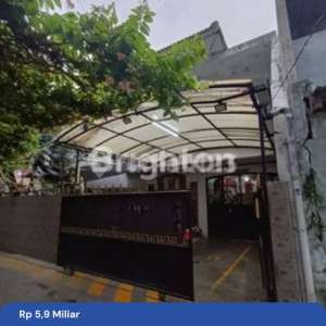 Rumah Hook 2 Lantai Jelambar Jakarta Barat , tersedia melalui melalui situs Rumah123