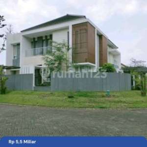 Rumah Hook Mewah 2 Lantai Araya Malang , tersedia melalui melalui situs Rumah123