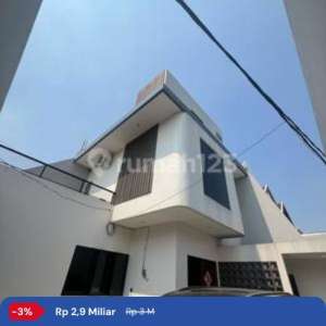 Rumah Hook Mewah Bagus Siap Huni Di Kavling Dki Meruya , tersedia melalui melalui situs Rumah123
