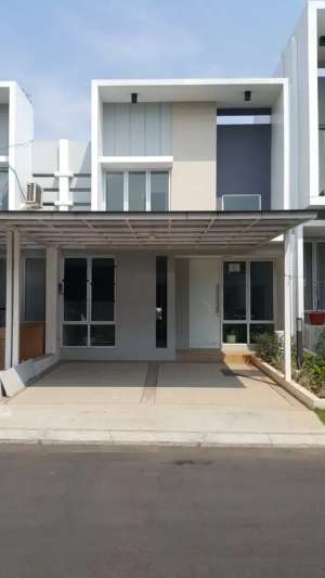 Rumah Jakarta Lebar 6 dekat AEON IKEA tol bebas banjir bisa KPR murah , tersedia melalui melalui situs Olx