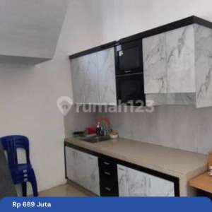 Rumah klasik modern 2 lantai dekat Bandara Malang , tersedia melalui melalui situs Rumah123