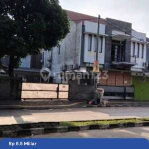 Rumah Kost Atau Tuk Usaha, Jalan Utama, Strategis, Bsd , tersedia melalui melalui situs Rumah123