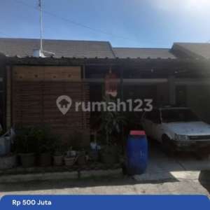 Rumah Lokasi Strategis di Matahari Stella, Baleendah , tersedia melalui melalui situs Rumah123