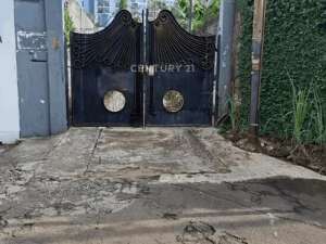 Rumah Luas Jl Bangka Kemang Ada Swimming Pool Cocok Untuk Cluster , tersedia melalui melalui situs Olx