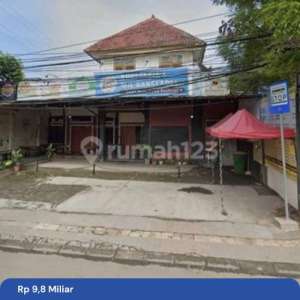 Rumah Mainroad DijualSewakan Cocok Usaha Kuliner Buah Batu , tersedia melalui melalui situs Rumah123