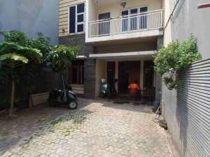 RUMAH MATRAMAN UTAN KAYU JAKARTA TIMUR , tersedia melalui melalui situs Olx