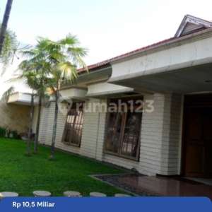 Rumah megah asri nyaman kokoh , tersedia melalui melalui situs Rumah123