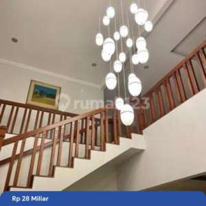 Rumah Mewah 2 Lantai di Pondok Indah , tersedia melalui melalui situs Rumah123