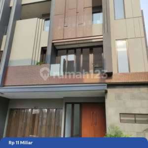 Rumah Mewah 3 Lantai Di Pancoran Timur 3Lokasi Premium Jakarta Selatan , tersedia melalui melalui situs Rumah123