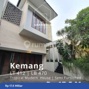 RUMAH MEWAH 3 LANTAI,DENGA PRIVATE POOL DI KEMANG JAKARTA SELATAN , tersedia melalui melalui situs Rumah123