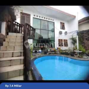 Rumah Mewah Area Billy Moon Pdk Kelapa Jakarta Timur , tersedia melalui melalui situs Rumah123