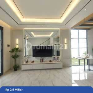 Rumah Mewah Casa Varya Puri Gardena Jakarta Barat , tersedia melalui melalui situs Rumah123