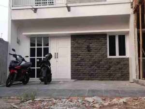 Rumah mewah dalam cluster dinding ful batamerah dijatibening lokasi strategis dekat stasiun LRT Jatibening Bebas banjir , tersedia melalui melalui situs Olx