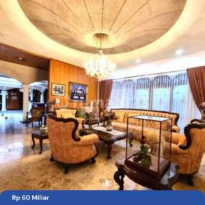 Rumah mewah dan luas siap huni di Permata hijau , tersedia melalui melalui situs Rumah123