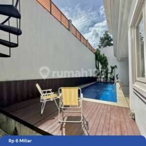 Rumah Mewah di Bsd City Provence Parkland Fully Furnished dengan Kolam Renang, Dekat Taman Kota, Akses Tol , tersedia melalui melalui situs Rumah123