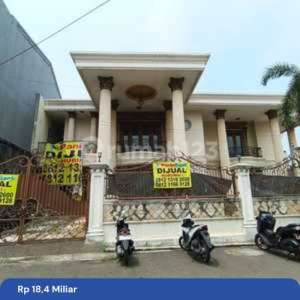 Rumah Mewah Di Jl Rimba Cipete Utara Jakarta Selatan , tersedia melalui melalui situs Rumah123