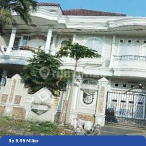 Rumah Mewah Di Lelang Di Taman Palem Lestari Cengkareng , tersedia melalui melalui situs Rumah123