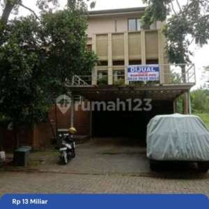 Rumah Mewah Dijual Cluster Brassia , tersedia melalui melalui situs Rumah123