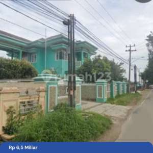 Rumah Mewah Dua Lantai Dijalan Sultan Haji Sepan Jaya Kedaton Bandarlampung , tersedia melalui melalui situs Rumah123