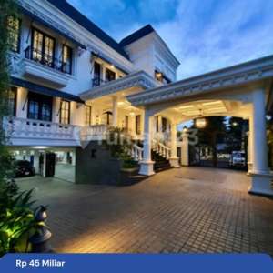 Rumah Mewah Kemang American Classic , tersedia melalui melalui situs Rumah123