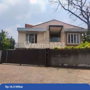 Rumah Mewah Lt 932 Di Bangka Jakarta Selatan , tersedia melalui melalui situs Rumah123