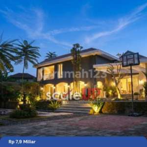 Rumah Mewah Lux Resort Furnished Taman Luas di Setiabudi Regency Bandung Utara , tersedia melalui melalui situs Rumah123