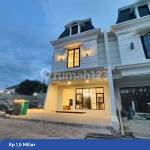Rumah Mewah Modern Siap Huni 5 Menit Akses Toll Jati Asih Bekasi , tersedia melalui melalui situs Rumah123