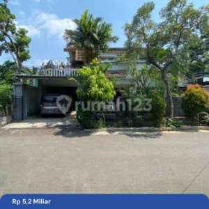 Rumah Mewah Murah Full Furnished Akses Jalan Utama di Pondok Kelapa Duren Sawit , tersedia melalui melalui situs Rumah123