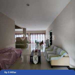 Rumah Mewah Rapi Jual Cepat Siap Huni di Cluster Asia Tropis, Harapan Indah , tersedia melalui melalui situs Rumah123