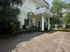 Rumah Mewah Siap Huni area Kebayoran Baru Jakarta Selatan , tersedia melalui melalui situs Olx