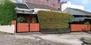 Rumah mewah sukabangun harga terjangkau di bawah pasar lokasi di Jln Beringin Sukabangun 2, tersedia melalui melalui situs Olx