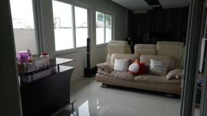 Rumah Mewah Sunter, siap huni, bisa KPR , tersedia melalui melalui situs Olx