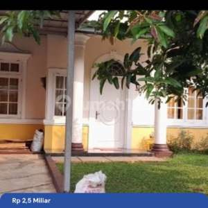 Rumah Minimalis Di Cluster Lokasi Taman Crysant Bsd Strategis Dekat Tol , tersedia melalui melalui situs Rumah123