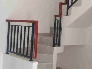 Rumah Minimalis Modern Baru di Setia Budi Jakarta Selatan , tersedia melalui melalui situs Olx