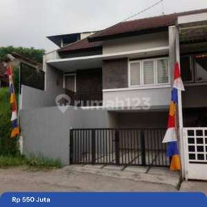 Rumah Minimalis Modern Semi Furnish di Komplek Cihanjuang Bandung , tersedia melalui melalui situs Rumah123