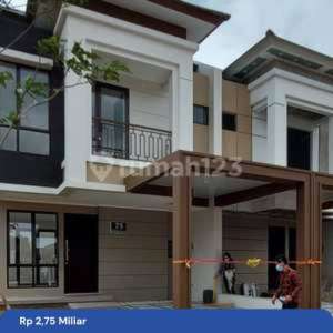 Rumah Modern 2 Lantai Siap Huni di Podomoro Park , tersedia melalui melalui situs Rumah123