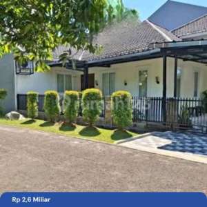 Rumah Modern Klasik. Lokasi Hook Sangat Strategis. Sentul City Bogor , tersedia melalui melalui situs Rumah123