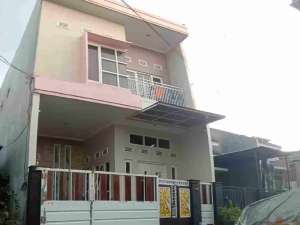 rumah murah BU di joyo agung merjosari malang kota dekat Kampus UB Brawijaya, UIN, UMM dekat merjosari dan dinoyo bangunan sangat kokoh , tersedia melalui melalui situs Olx