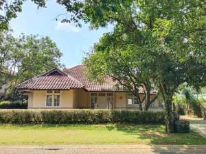 Rumah Murah di Rancamaya Golf Estate Bogor , tersedia melalui melalui situs Olx