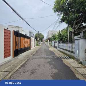 Rumah Murah Rooftop KPR Jagakarsa Jaksel , tersedia melalui melalui situs Rumah123