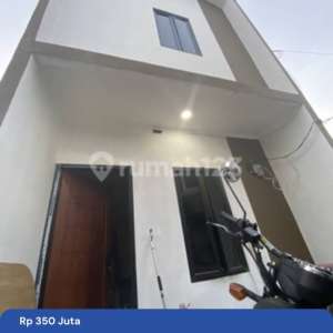 Rumah Murah Siap Huni Akses Motor Nego di , Cilangkap, Cipayung, Kota Jakarta Timur, Dki Jakarta, Indonesia, Cilangkap , tersedia melalui melalui situs Rumah123