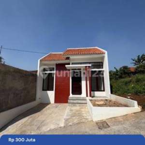 Rumah Murah Siap Huni Free Pagar dan Kanopi SHM di Jl. Ciborelang No. 6, Cinunuk, Cileunyi, Bandung, Jawa Barat, Indonesia, 40624, Cileunyi , tersedia melalui melalui situs Rumah123