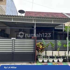 Rumah Murah Terawat Babatan Mukti Lt 135M2 1Man , tersedia melalui melalui situs Rumah123